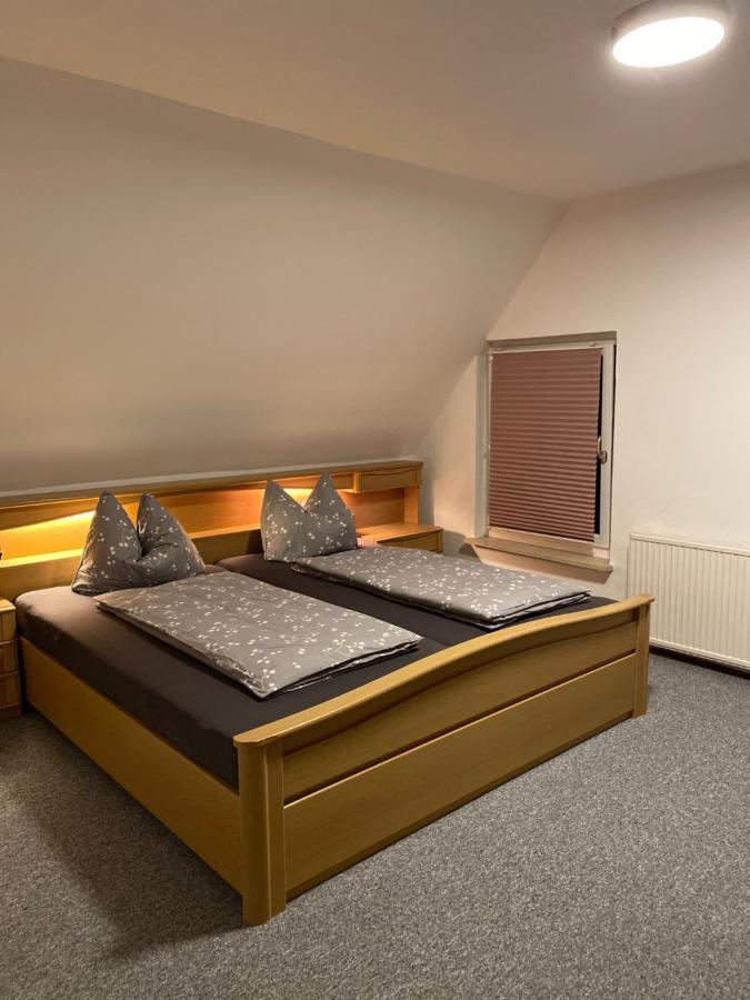 Am Fusse Zur Napoleonschanze Hohnstein Exterior foto